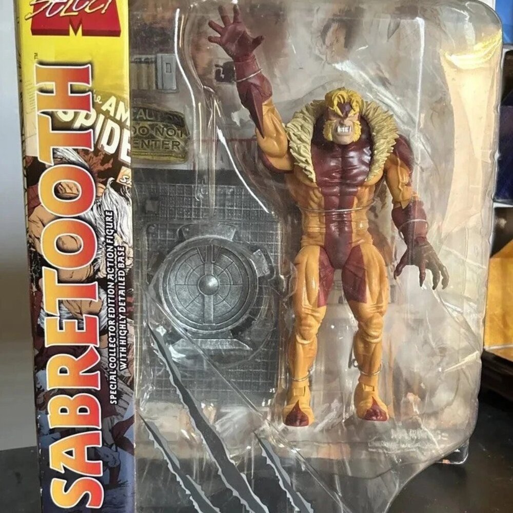 Marvel Select Sabretooth Action Figure X-men Comics Sabertooth